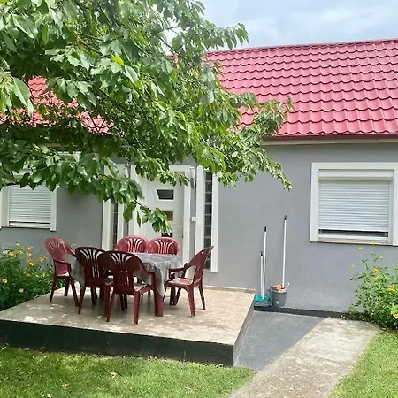Tieffapartmanház Apartman Zamárdi