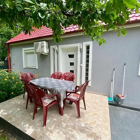 Tieffapartmanház Apartman Zamárdi